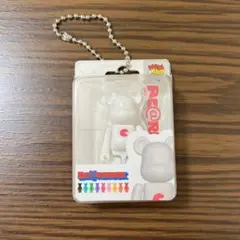 ガチャ BE@RBRICK パッケージ チャーム コレクション ホワイト