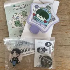 t×t ヒュニンカイプルバトゥ フムニャリン　スライドミラーとアクリルスタンド