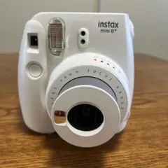 カークイイ様専用　instax mini 8+ ホワイト インスタントカメラ