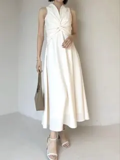 【週末限定値下げ】anuans ツイストギャザーワンピース　XS