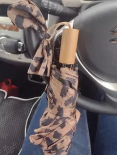 ヒョウ柄　折りたたみ日傘
