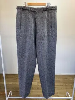 ホワイト スラックス