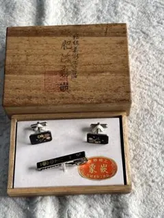 肥後象嵌☆三つ葉クローバー柄カフスボタン木箱昭和レトロ熊本県