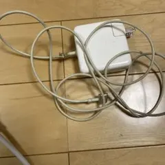 Apple 純正 電源アダプタ 充電ケーブルジャンク品