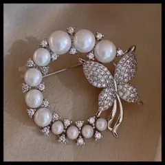 ◇ゲリラSALE◇蝶ブローチ◇シルバー◇ラインストーン◇パール◇コサージュ◇