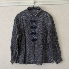 merlot 長袖 チャイナボタン 花柄 チャイナシャツ 柄シャツのサムネイル