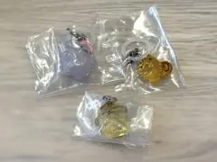 ポムポムプリン　クリスタル　めじるしアクセサリー　カプセルトイ　3個セット