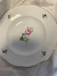 【Nymphenburg】美品　ロココ　ニンフェンブルク　金彩　飾皿 Nymphenburg】美品 ロココ ニンフェンブルク 金彩 飾皿 - メルカリ