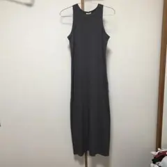 GUグレー ノースリーブ ロングワンピース