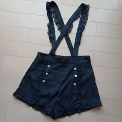 ショートパンツ レース付き サロペット 黒 ハーフパンツ Ｍ