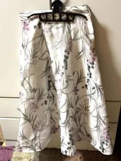 花柄 スカート