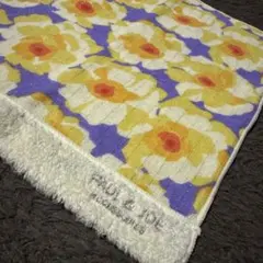 PAUL & JOE 花柄タオルハンカチのサムネイル