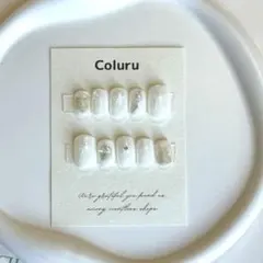 No.8 韓国風 白 × オーロラ ニュアンスネイル