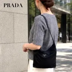 プラダ PRADA ショルダーバッグ ナイロン 斜め掛け 三角ロゴ 黒 男女兼用