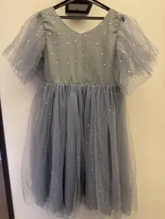 グレー チュールドレス 星型装飾