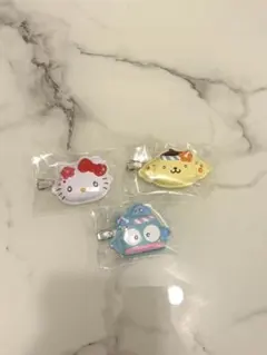 サンリオ『おめんみたいな シークレット前髪クリップ』