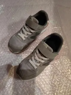 美品New Balance グレー スニーカー ベルクロ996 21cm