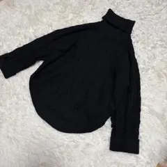 【O and I】 レディース 黒 ケーブルニットセーター