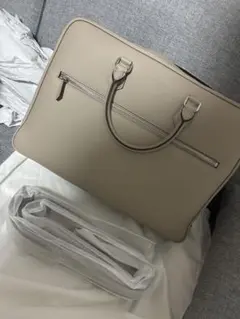 【新品未使用】BONAVENTURA ボナベンチュラ ジャクソン ブリーフケ ジャクソン ブリーフケース シュリンクレザー – BONAVENTURA (ボナ