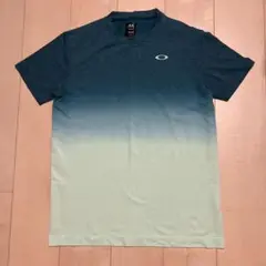 美品　グラデーション　オークリー　半袖Tシャツ　発汗性