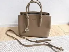FURLA フルラ　TESSA Sトートバッグ