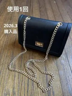 【ほぼ新品】チェーンショルダーバッグ ブラック ゴールド金具 ミニバッグのサムネイル