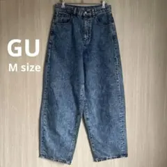 GU バレルレッグジーンズ　ライトブルー　デニム　Mサイズ