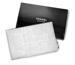 CHANEL　豪華　ノベルティポーチ　#新品未使用　付属品付き。 Ch165wh 新品未使用本物 シャネル ノベルティポーチ - メルカリ