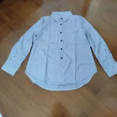ストライププリントボーダーシャツ　Sサイズ