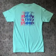 00s Y2K Tシャツ リンゴマーク ターコイズブルー系 水色 平成ギャルのサムネイル