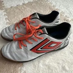 UMBRO エナジー サッカーシューズ 23cm
