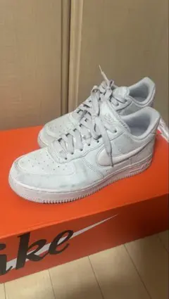 NIKE Air Force 1 Low Light Greyのサムネイル