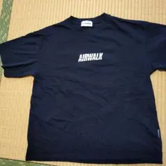 AIRWALK 黒 Tシャツ ひまわりプリントのサムネイル
