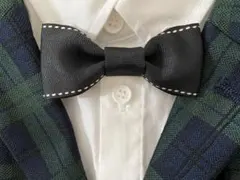 蝶ネクタイ　ステッチ入りブラック　黒　ハンドメイド