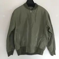 MA-1 カーキ　GU ジーユー