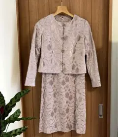 ワンピースとジャケット　セットアップ