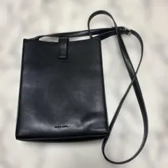 Item thumbnail for item 14fb78f8-cfb6-445f-a783-9711eb746c51