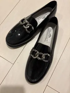 テンパレイト　サイズ38 ブラックローファー チェーン装飾⭐︎