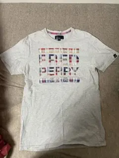 FRED PERRY 半袖 Tシャツ グレー Sサイズのサムネイル