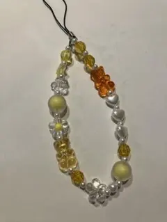 ビーズキーホルダー　スマホストラップ　韓国　黄色　熊　ハート　花　星
