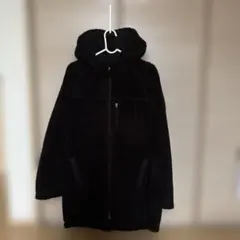 ユニクロ　フード付き黒ボアジャケット　Mサイズ