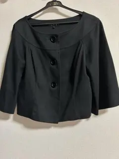 黒ショートジャケット