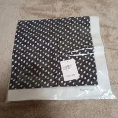 Paul Stuart黒と白の水玉ハンカチ