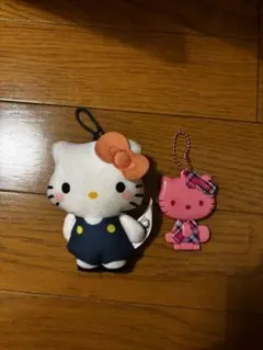 Hello Kitty ハローキティ ぬいぐるみ＆ミラー ストラップセット