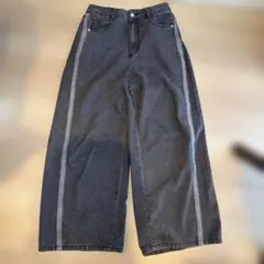 ダークグレー ダメージ　サイドライン ワイドデニム パンツ