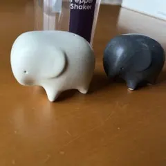 象　塩胡椒入れ