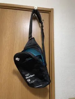 MoveSport ショルダーバッグ 黒/青