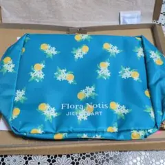 FloraNotis JILLSTUART ビッグコスメポーチ ゼクシィ付録9月のサムネイル