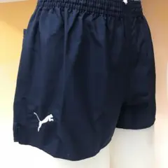 プーマの短パン　W 76  Mサイズ　ポリエステル綿　濃紺