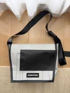 FREITAG SURFSIDE 6 メッセンジャーバッグ ホワイト ブルー - メルカリ